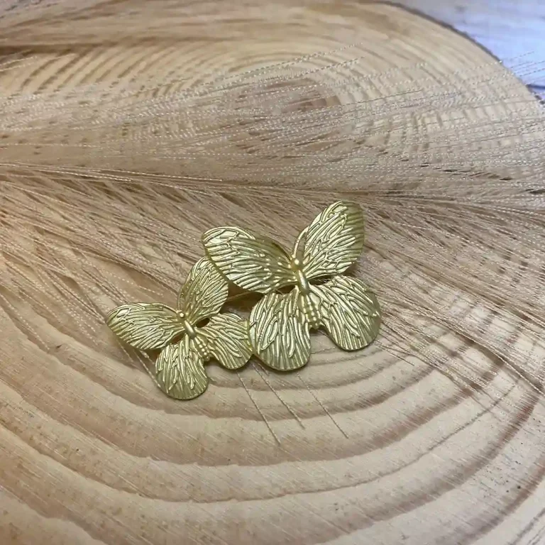 Broche mariposas concha vega