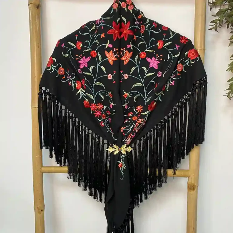 Mantoncillo Mod. Clavellina - Negro