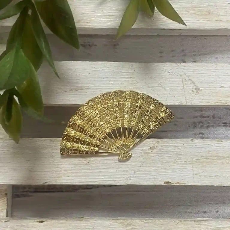 Broche Abanico Ondulado Pequeño Dorado Brillo
