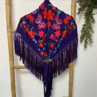 mantones de flamenca bordados