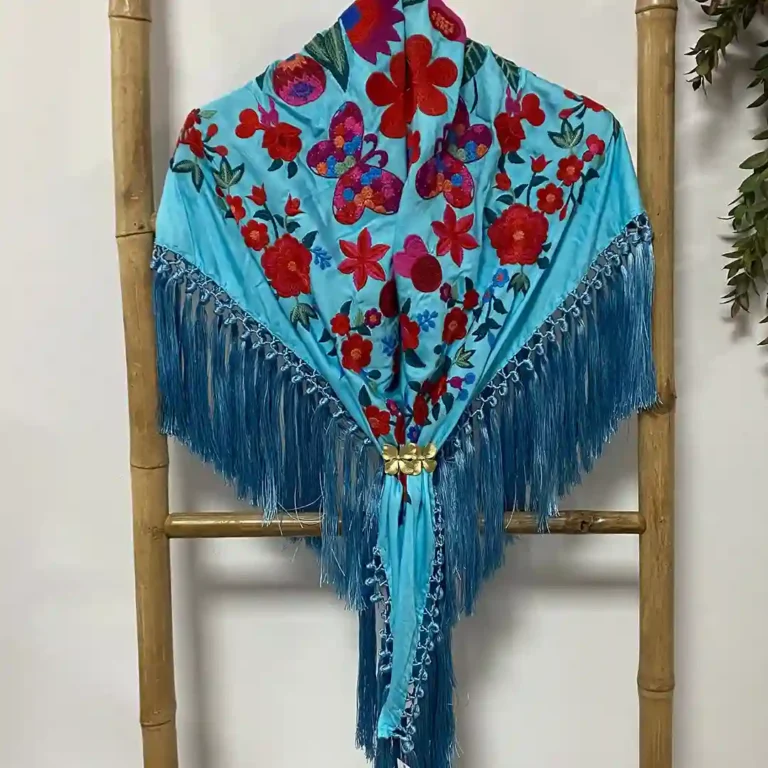 mantoncillo flamenca bordado