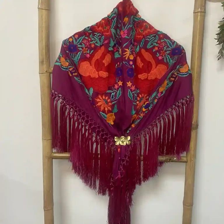 Mantones bordados