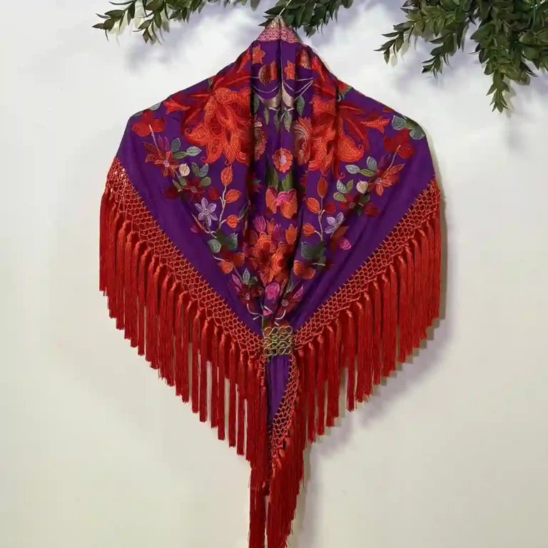 Mantoncillo Mod. Tulipán con Fleco Coral - Morado