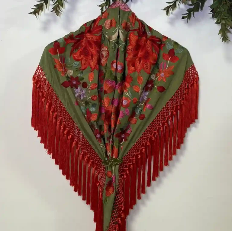 Mantoncillo Mod. Tulipán con Fleco Coral - Verde Seco