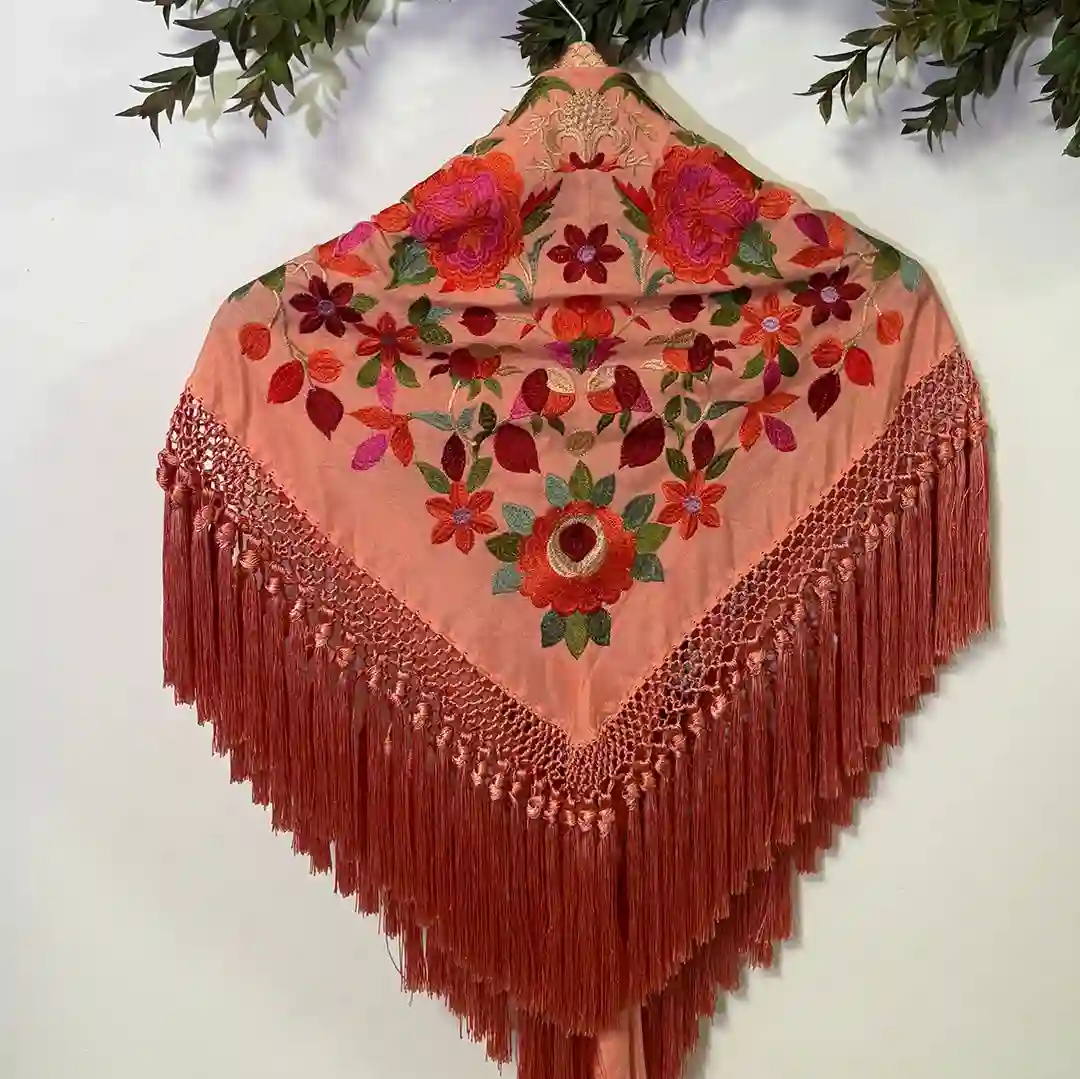 manton flamenca