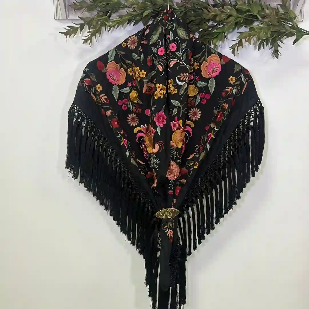 Mantoncillo Mod. Delicias - Negro