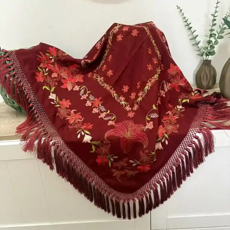 Mantón Mod. Libélula - Burdeos