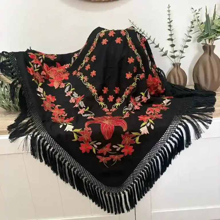 Mantón Mod. Libélula - Negro