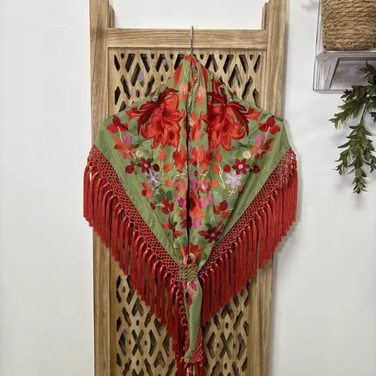 Mantoncillo Mod. Tulipán con Fleco Coral - Verde Seco